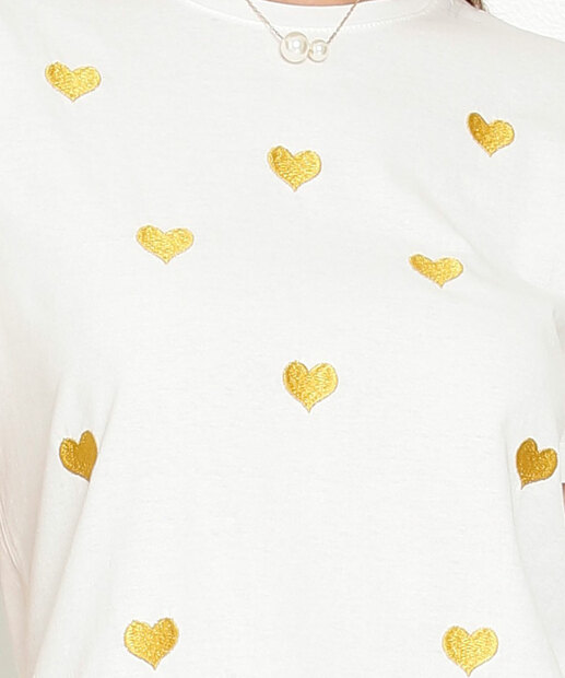 Blusa Feminina Bordado Coração Manga Curta Marisa