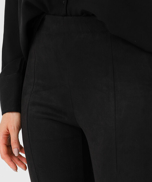 Calça Feminina Legging Suede Marisa Preto