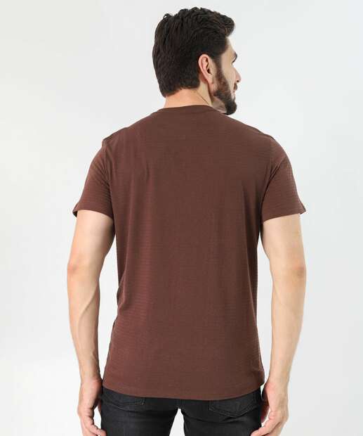 Camiseta Masculina Manga Curta Marisa Marrom
