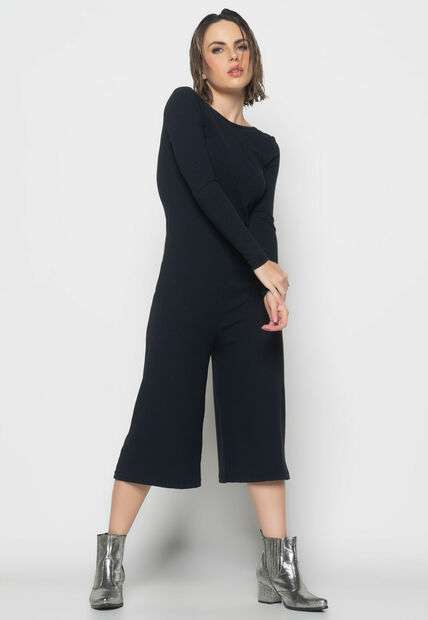 Macacão Manga Longa  Pantacourt Canelado  Fashion Preto