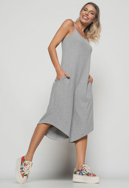 Macacão Alça Fina  Pantacourt Canelado Mescla