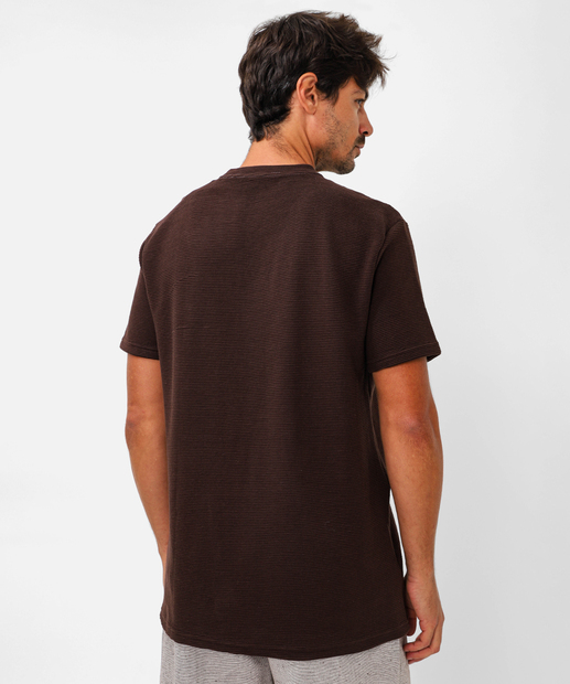 Camiseta Masculina Textura Manga Curta Marisa Marrom
