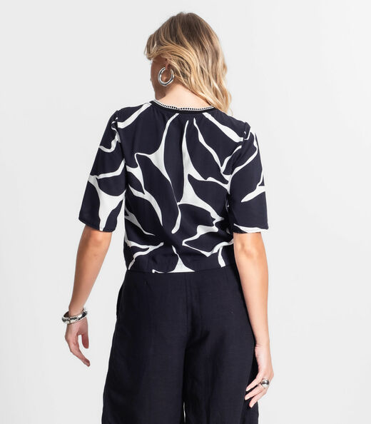 Blusa De Viscose Khyara Estampada Feminina Endless Preto
