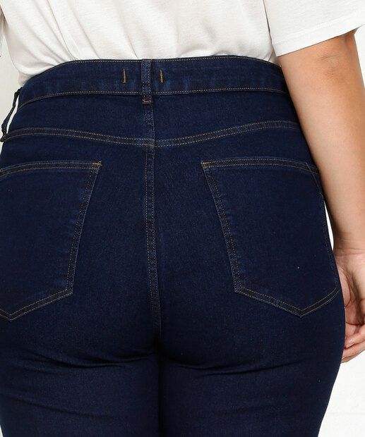 Calça Plus Size Feminina Reta Bolsos Marisa  