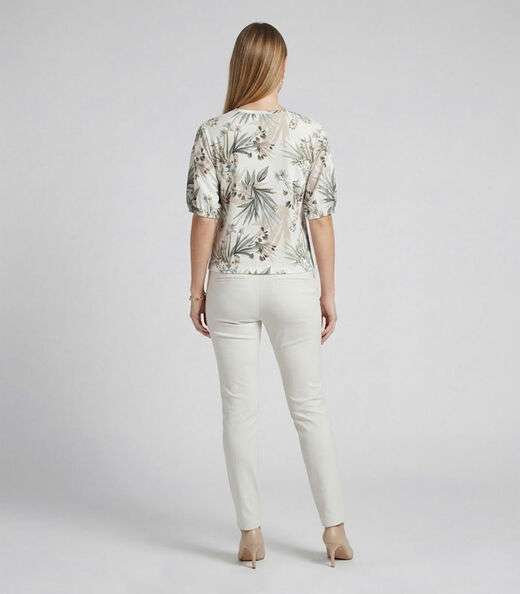 Blusa Feminina Manga Com Volume Punho Infinita Cor Bege