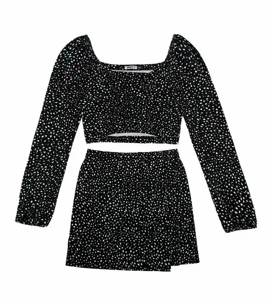Conjunto Juvenil Feminino Blusa Com Saia Minty Preto