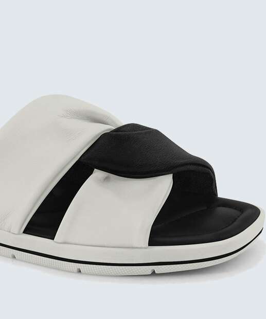 Rasteirinha Feminina Tiras Bicolor Comfortflex