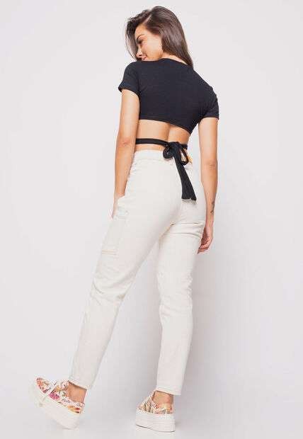 Cropped  Manga Curta Com Tiras Malha Preto