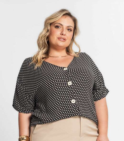 Camisa Feminina Plus Size Estampada Secret Glam Preto