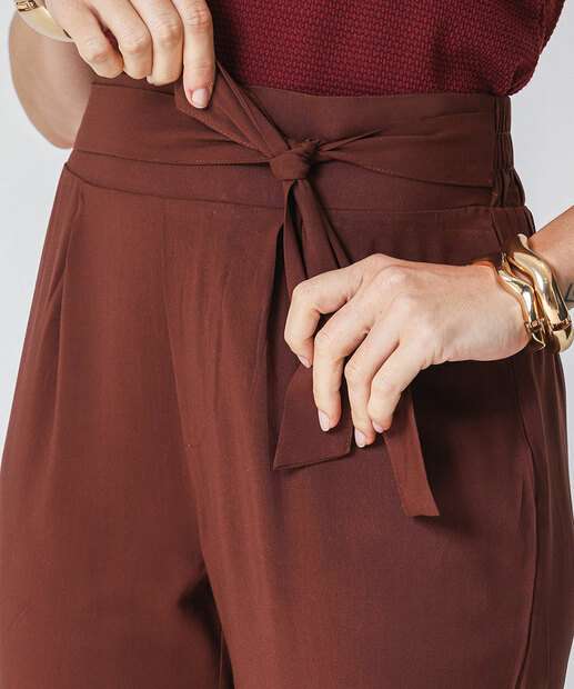 Calça Feminina Clochard Marisa Marrom 