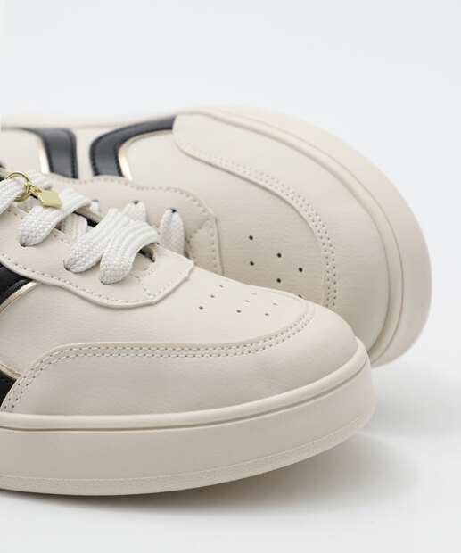 Tênis Feminino Casual Recortes Marisa Branco
