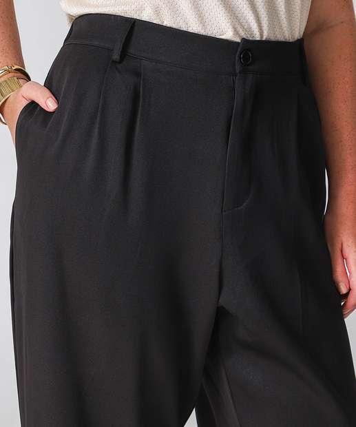 Calça Plus Size Reta Feminina Alfaiataria Marisa Preto