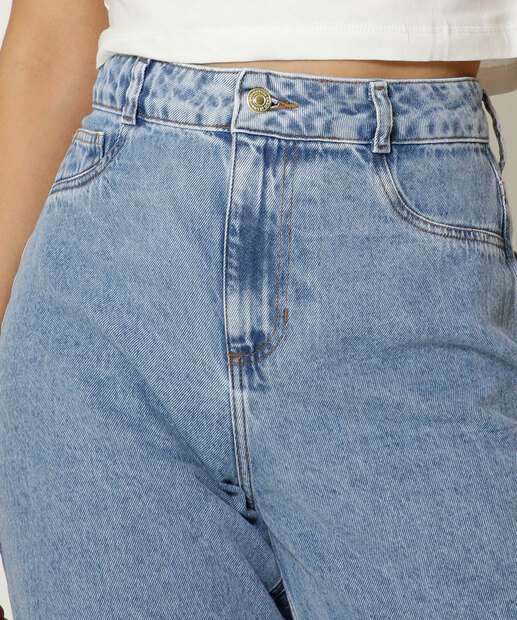 Calça Mom Jeans Feminina Bolsos Marisa
