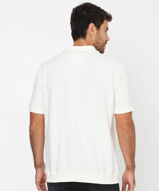 Polo Masculina Moletinho Textura Marisa Off White