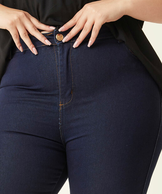 Calça Plus Size Feminina Jeans Flare