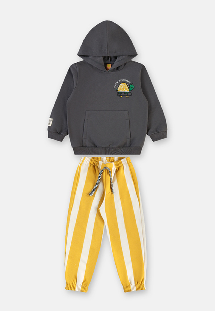 Conjunto Blusão Calça Pega-Pega Três e Já