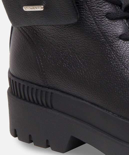 Coturno Feminino Cano Curto Tratorado Bottero 