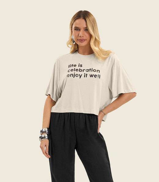 Image_T- Shirt Feminina em Viscose Creponada Endless Bege