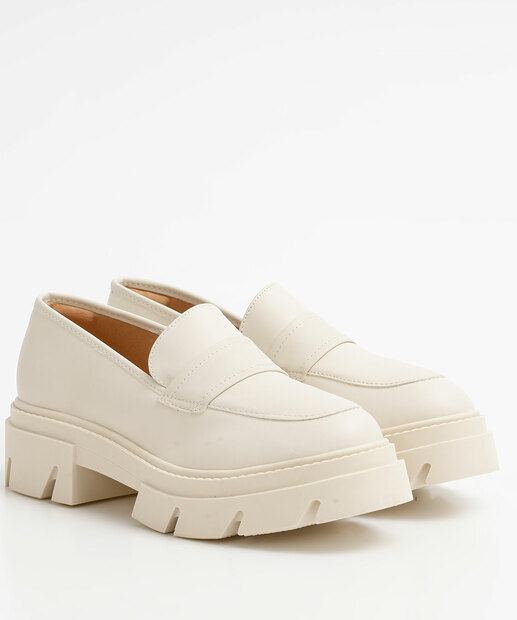 Mocassim Loafer Feminino Tratorado Via Uno