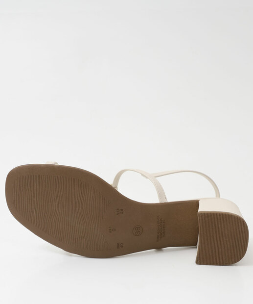Sandália Feminina Salto Grosso Renata Mello Off White