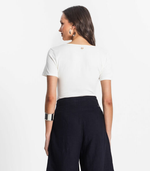 Blusa De Viscotorcion Com Decote Feminina Endless Bege