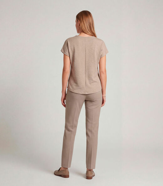 Blusa Feminina Básica Manga Curta Infinita Cor Marrom