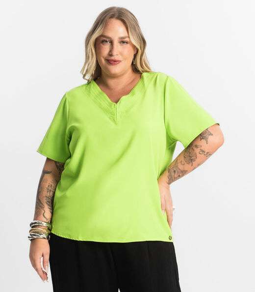 Blusa Manga Curta Plus Size Secret Glam Verde