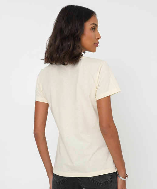 Camiseta Feminina Estampa Cachorro Manga Curta Marisa Bege