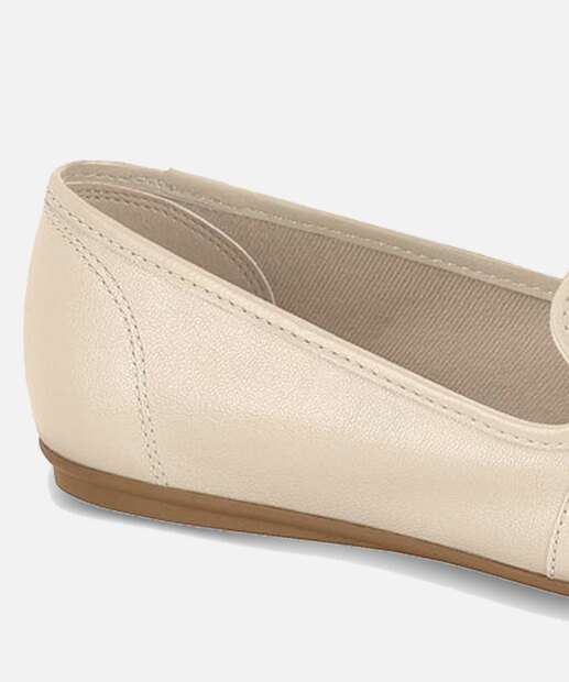 Mocassim Loafer Feminino Bico Quadrado Corrente Beira Rio