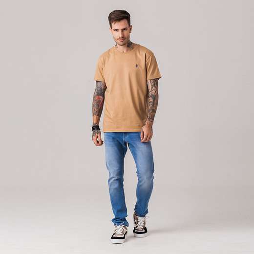 Camiseta Masculina Básica Rock e Soda