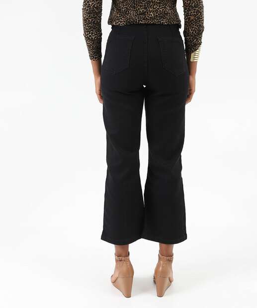 Calça Jeans Reta Feminina Bolsos Preto