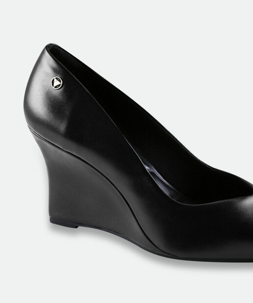 Scarpin Feminino Salto Anabela Via Uno Preto