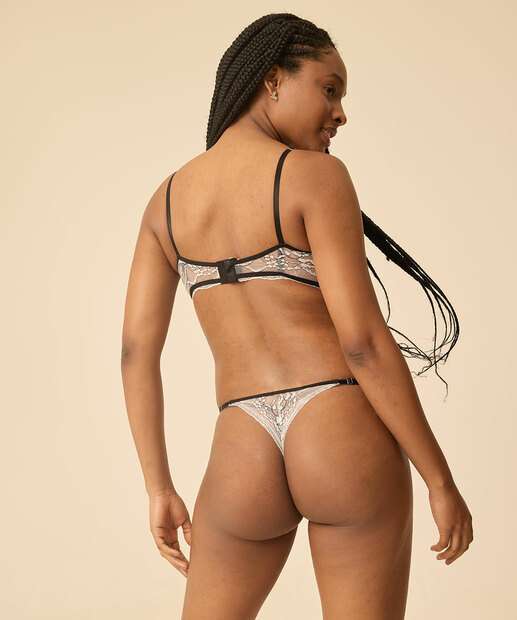 Calcinha String Renda Marisa 