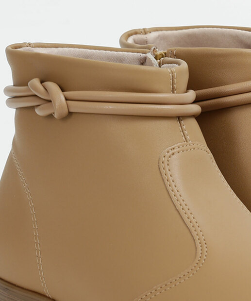 Bota Feminina Ankle Boot Bico Redondo Moleca 