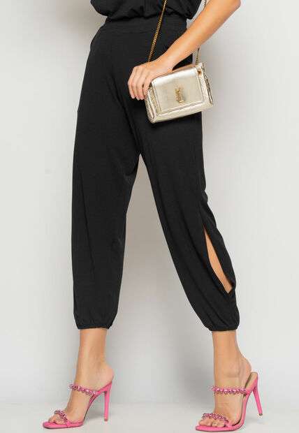 Conjunto Blusa Ampla Gola V e Calça Jogger Fenda Malha Preto Salvatore