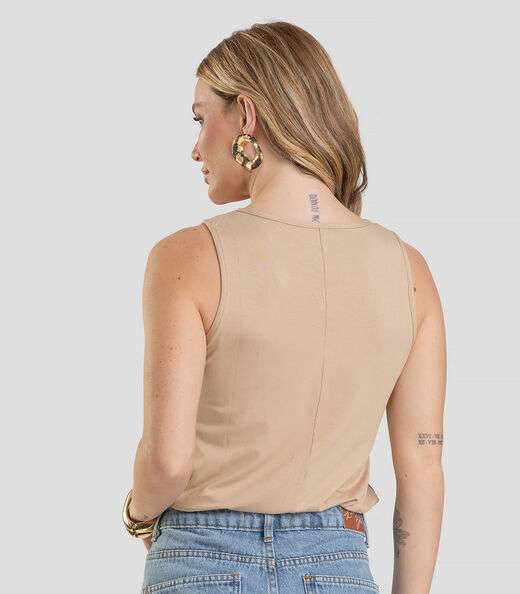 Blusa Feminina Lisa Infinita Cor Bege