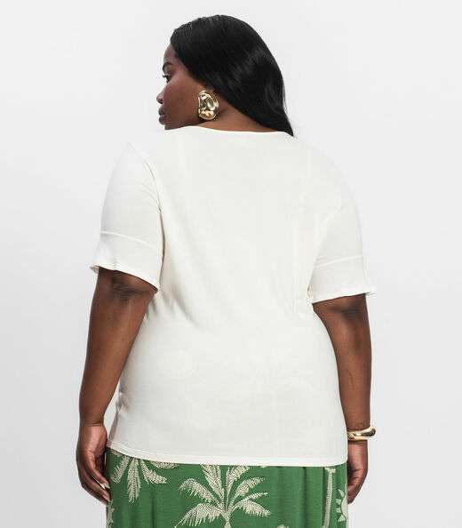 Blusa Plus Size Infinita Cor Rovitex Bege