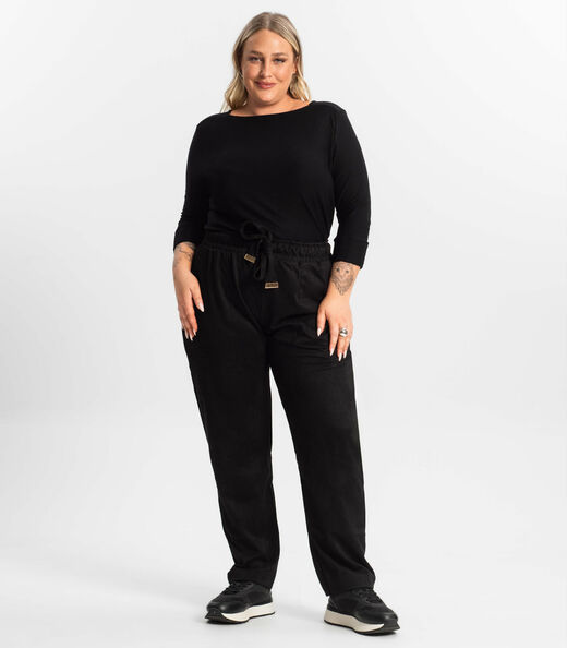 Image_Calça Reta Plus Size Feminina Em Suede Secret Glam Preto