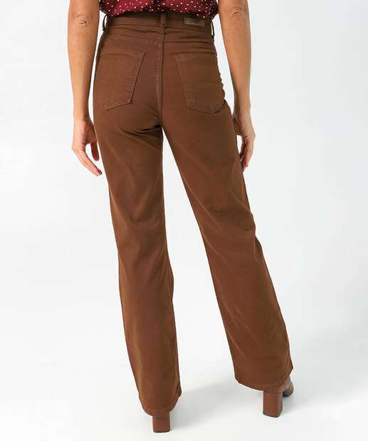 Calça Sarja Reta Feminina Bolsos Marrom