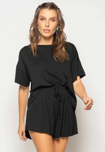Conjunto Cropped Amplo Manga Curta e Short Malha Preto Salvatore