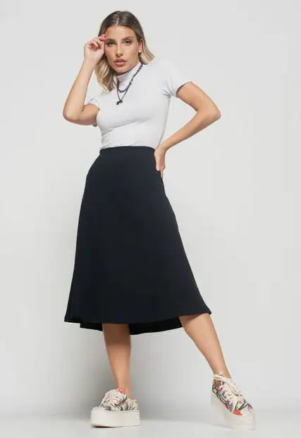 Saia  Midi Godê Canelada Preta