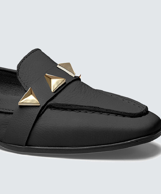 Mocassim Loafer Feminino Tachas Dakota 