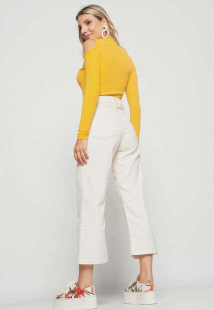 Blusa  Ombro Vazado Manga Longa Canelada Mostarda