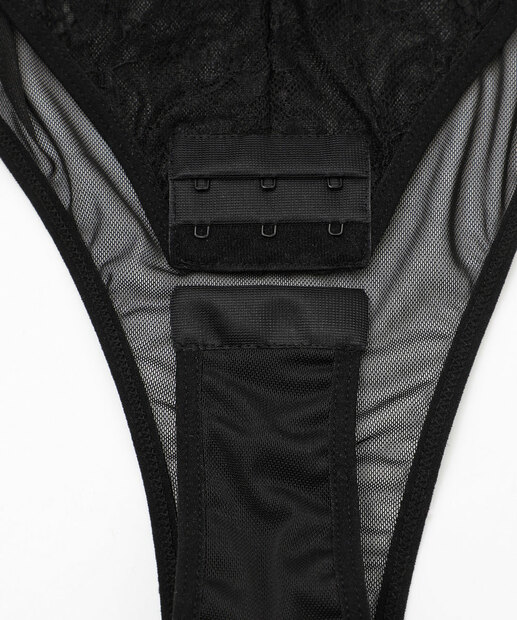 Body Feminino Rendado Preto com Tule Marisa Preto