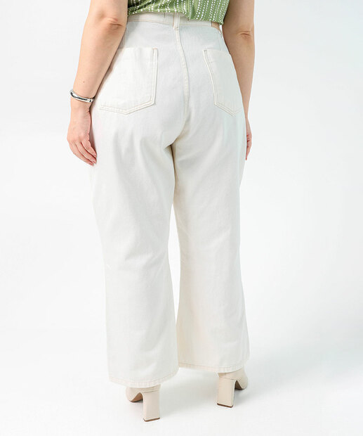 Calça Plus Size Feminina Reta Sarja Off White