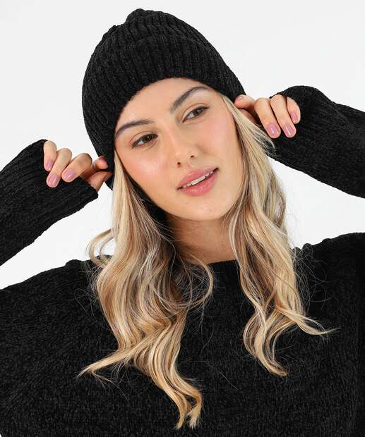 Image_Touca Feminina Chenille Marisa Preto