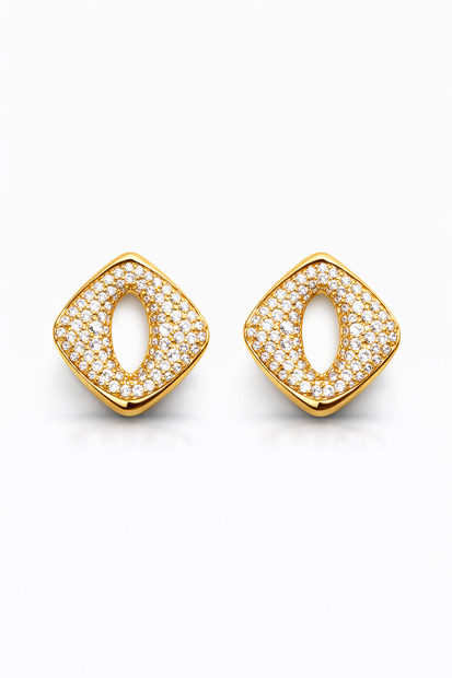 Image_Brinco Orgânico Vazado com Micro Zircônias Folheado a ouro 18k