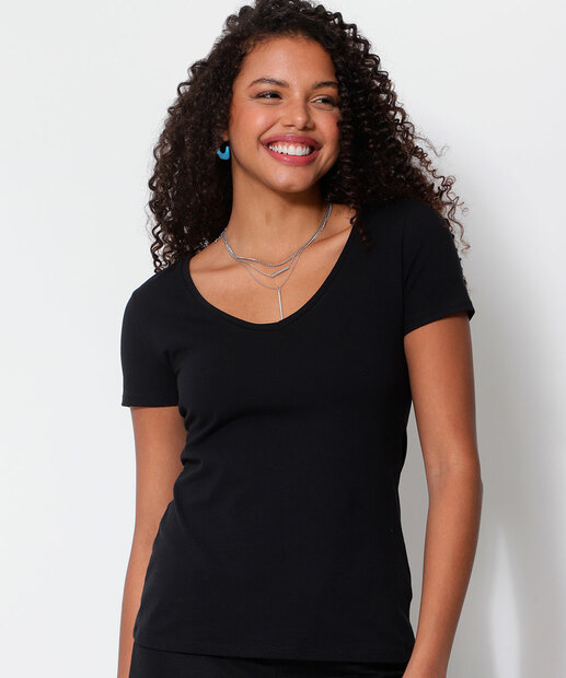 Blusa Feminina Básica Decote V Manga Curta Marisa