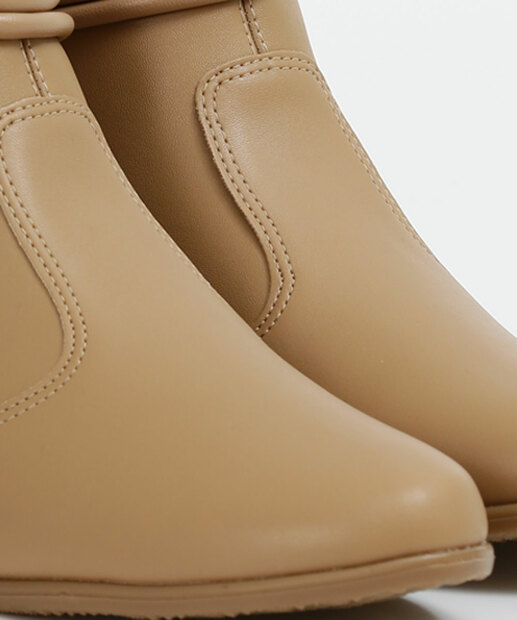 Bota Feminina Ankle Boot Bico Redondo Moleca 