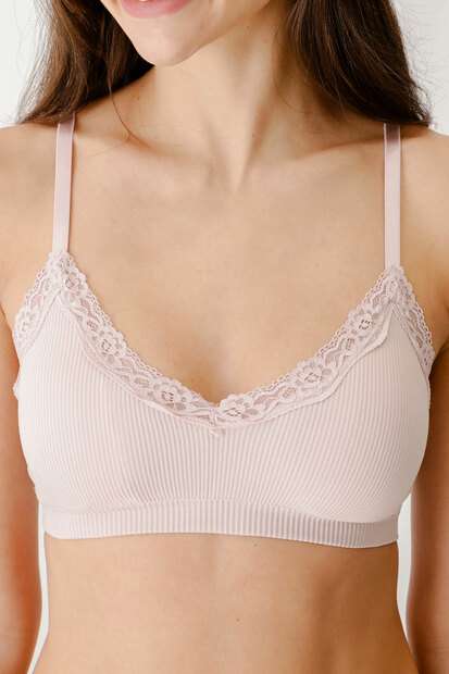 Sutiã Top Com Bojo Canelado Sem Costura Marisa